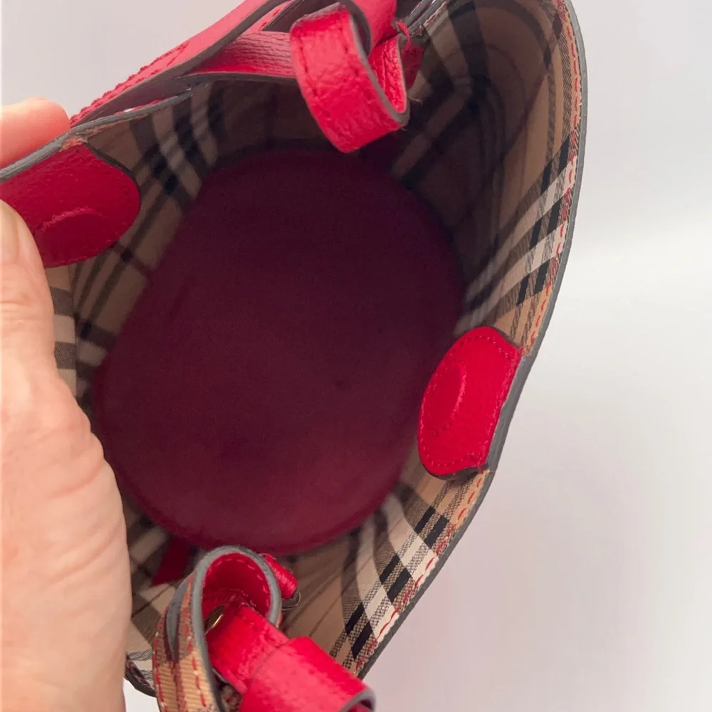Burberry Lorne Red Leather Bucket Bag like new condition! W/Entrupy COA - Picture 8 of 16